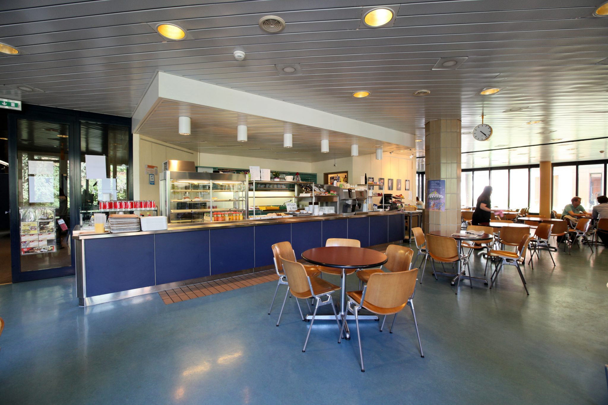 Cafétéria ELA ‒ Restaurants – Shops – Hotels ‐ EPFL
