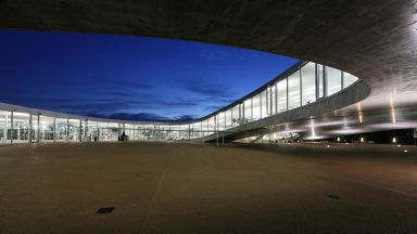 The Rolex Learning Center ‒ Visit EPFL 