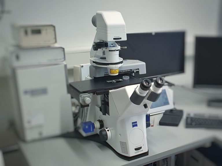 Zeiss PALM Microbeam ‒ BIOP ‐ EPFL