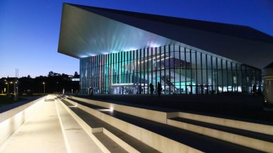 Epfl école Polytechnique Fédérale De Lausanne - 